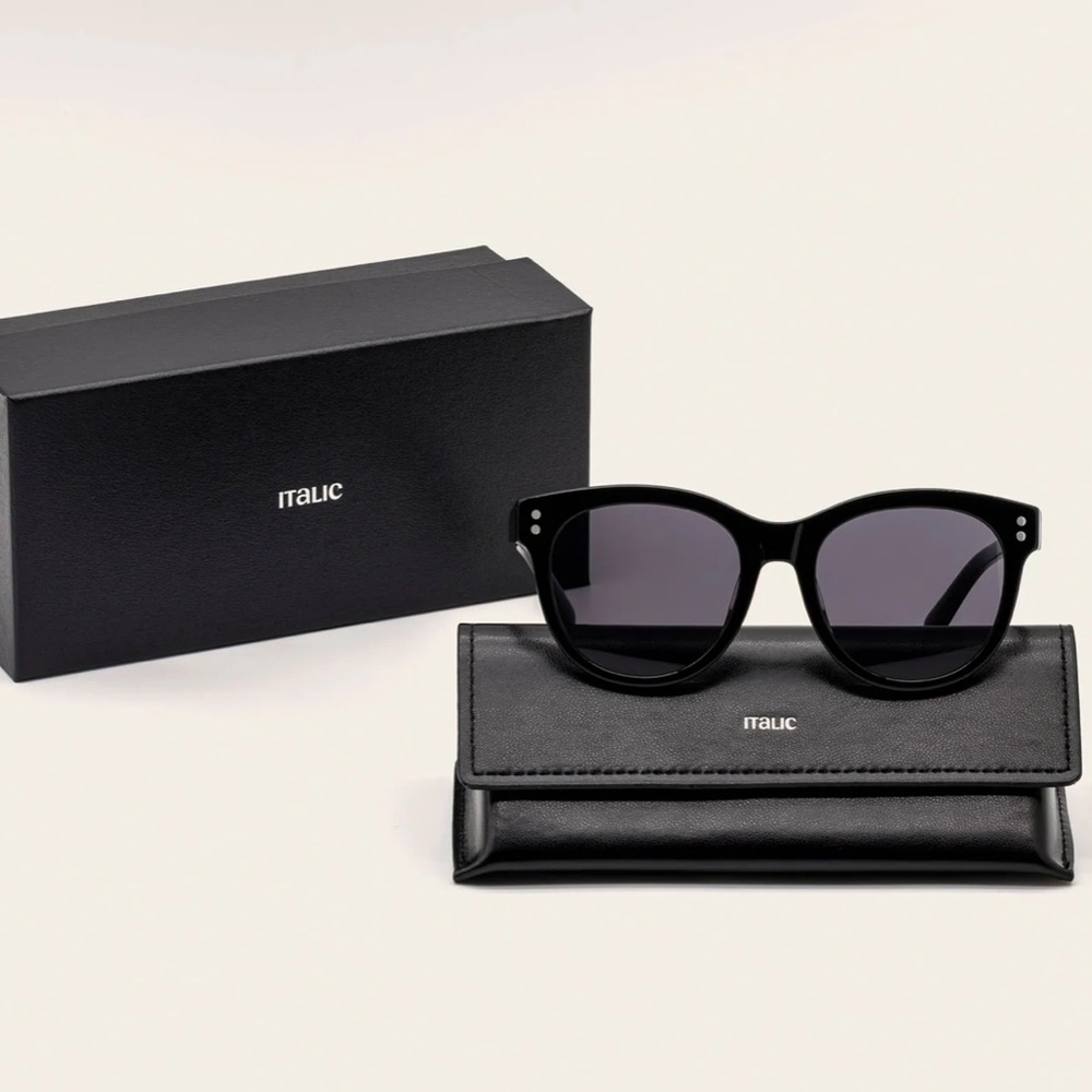 NEW Italic Sasha Oversized Black Acetate Sunglasses - Picture 4 of 6